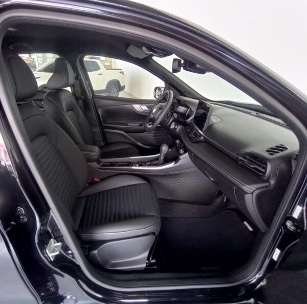 FIAT FASTBACK IMPETUS TURBO 200 AUT. 1.0 GSE TURBO FLEX 2024 - Image 10