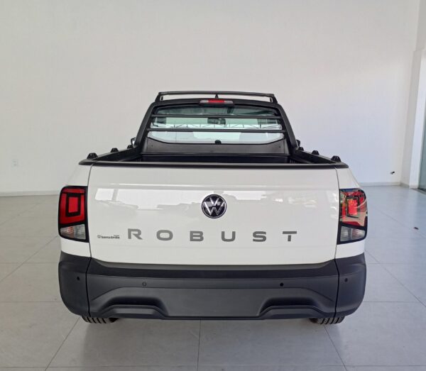 Volkswagen Saveiro Robust 1.6 2025 0 KM - Image 3