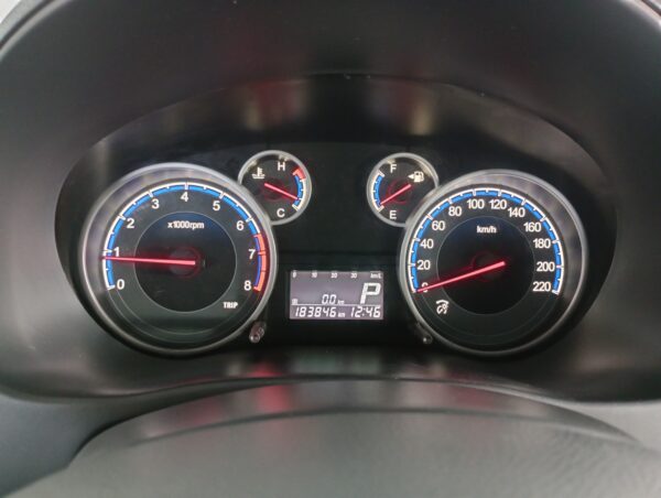 Suzuki SX4 2.0 4WD Automático 2011 - Image 9