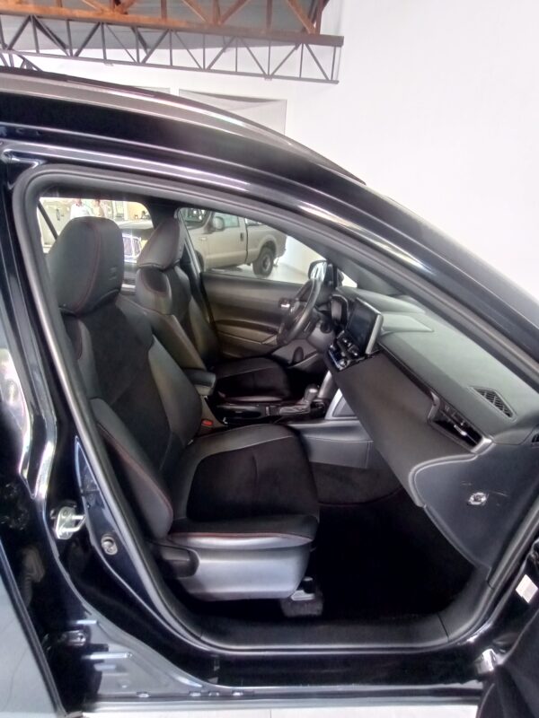 COROLLA CROSS GR-S AUT. 2.0 2023 - Image 8