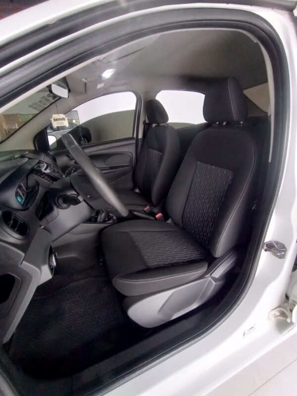 FORD KA SE 1.0 SEDAN 2018 - Image 3