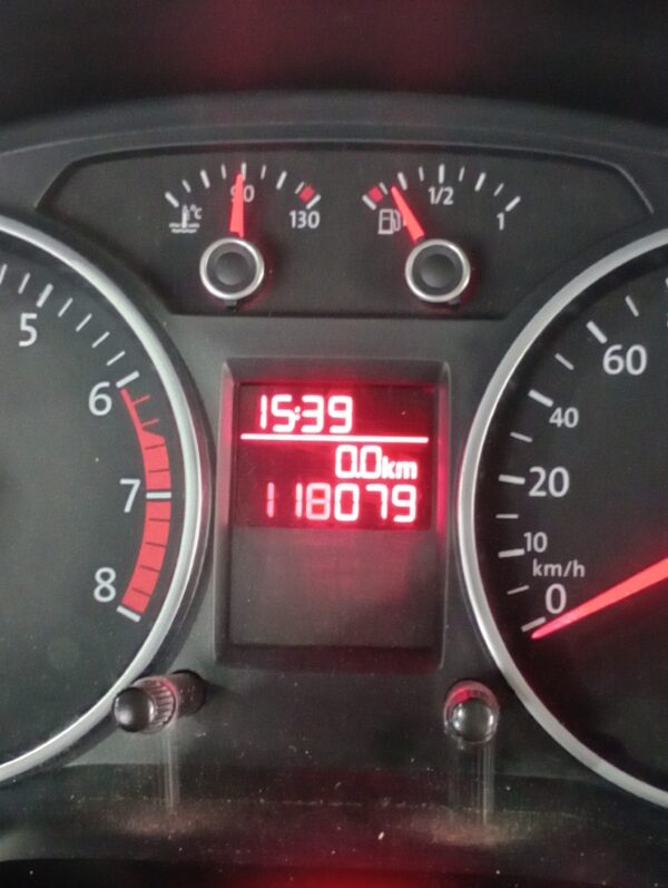 VW SAVEIRO ROBUST 1.6 MSI FLEX 2017 - Image 10