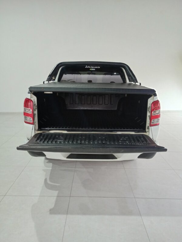 MITSUBISHI L200 TRITON SPORT GL 4X4 2.4 TURBO DIESEL - Image 3