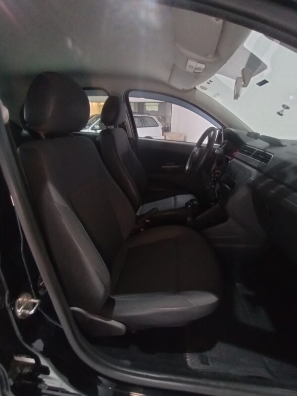 VOLKSWAGEN GOL 1.6 MSI TOTAL FLEX 2019 - Image 3