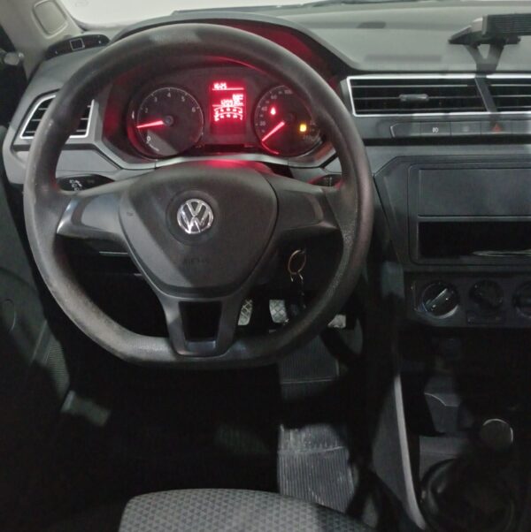 VOLKSWAGEN GOL 1.6 MSI TOTAL FLEX 2019 - Image 9