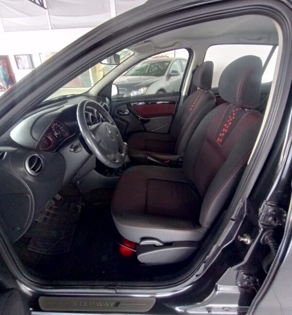 RENAULT SANDERO STEPWAY 1.6 2012 - Image 2