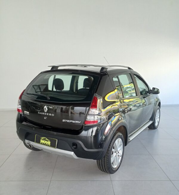 RENAULT SANDERO STEPWAY 1.6 2012 - Image 12