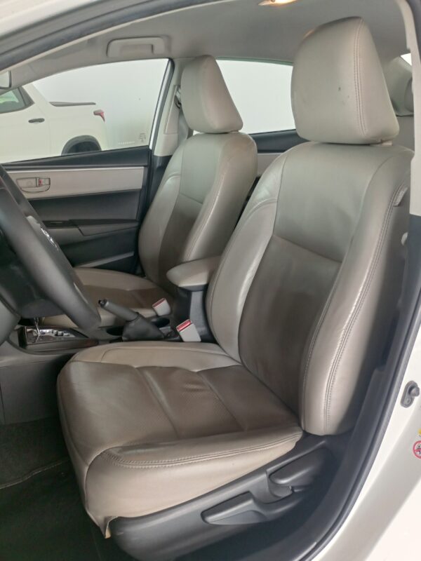 TOYOTA COROLLA GLI 1.8 2019 - Image 5