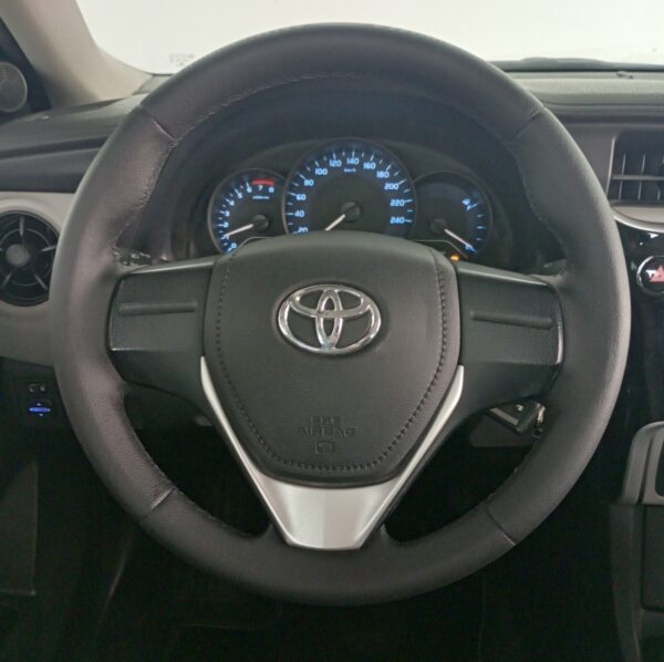 TOYOTA COROLLA GLI 1.8 2019 - Image 16