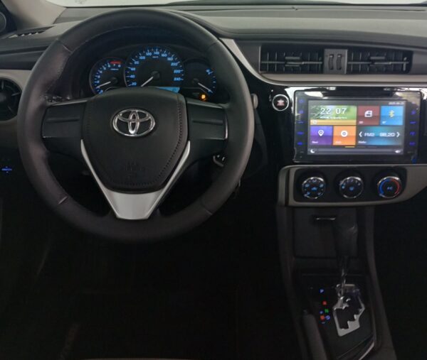 TOYOTA COROLLA GLI 1.8 2019 - Image 17
