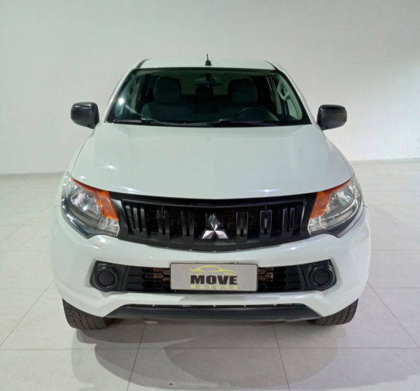 MITSUBISHI L200 TRITON SPORT GL 4X4 2.4 TURBO DIESEL