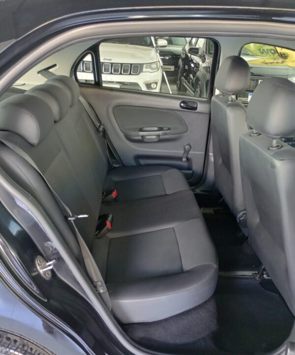 VOLKSWAGEN GOL 1.6 MSI TOTAL FLEX 2020 - Image 14