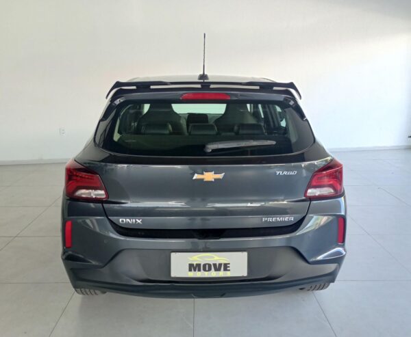CHEVROLET ONIX PREMIER 1.0 TURBO AUTOMÁTICO 2024 - Image 3