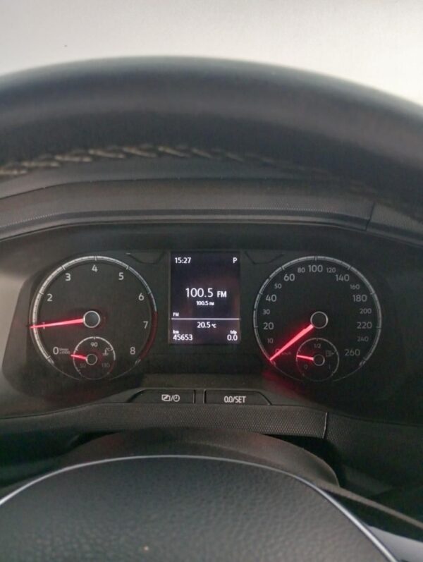 VOLKSWAGEN T-CROSS 200 AT 1.0 TSI TURBO 2021 - Image 11